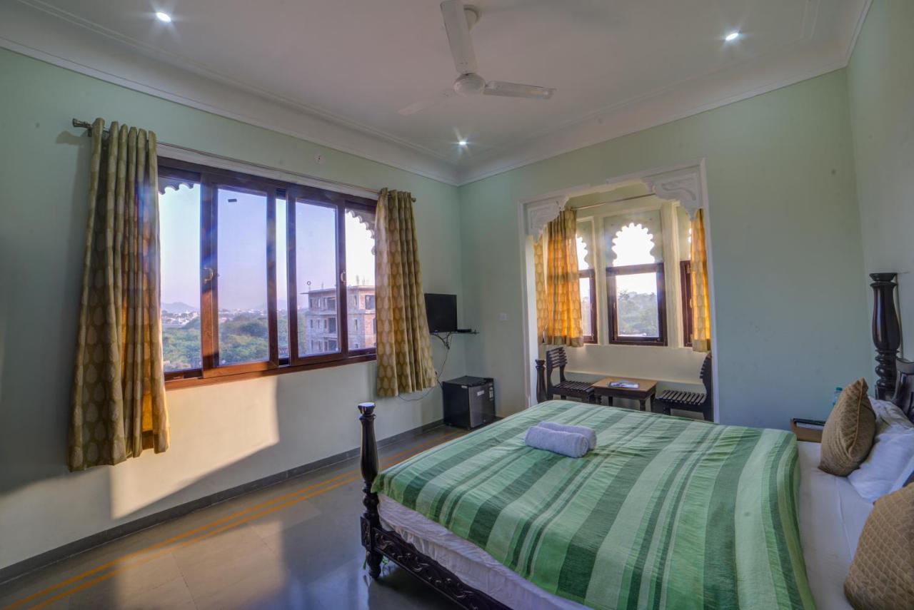 Sai Palace Hotel Udajpur Zewnętrze zdjęcie